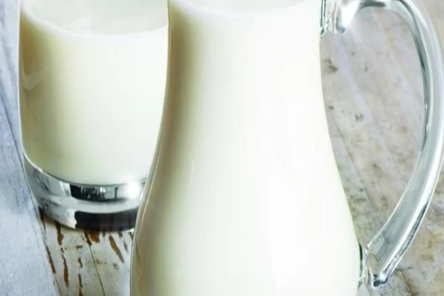A Kilo Of Cow's Milk With Honey