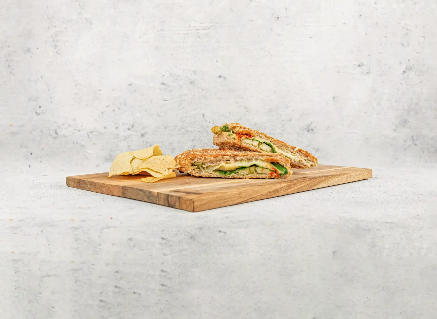 Grilled Halloumi Cheese With Avocado