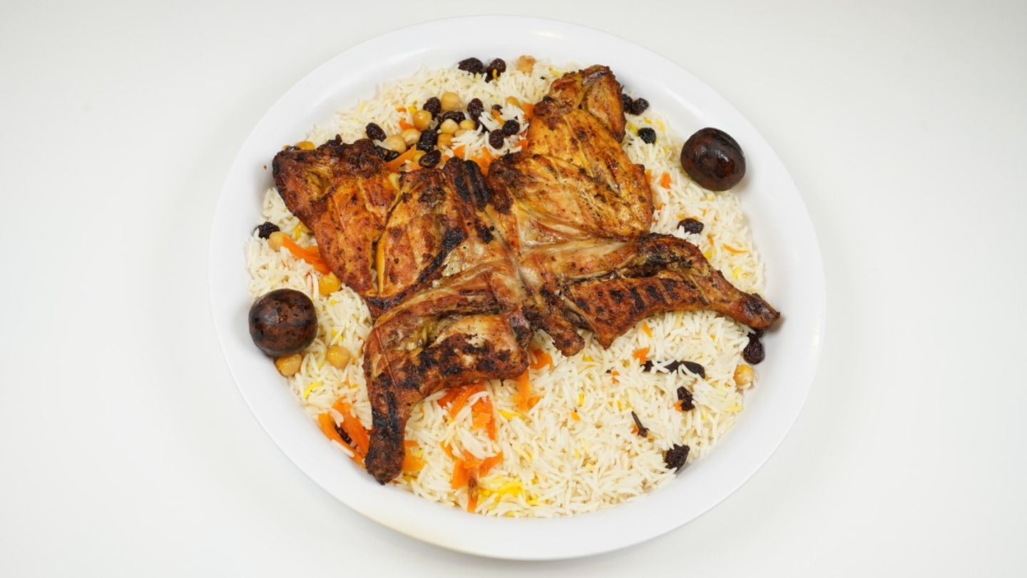 Chicken On Charcoal With Biryani Rice