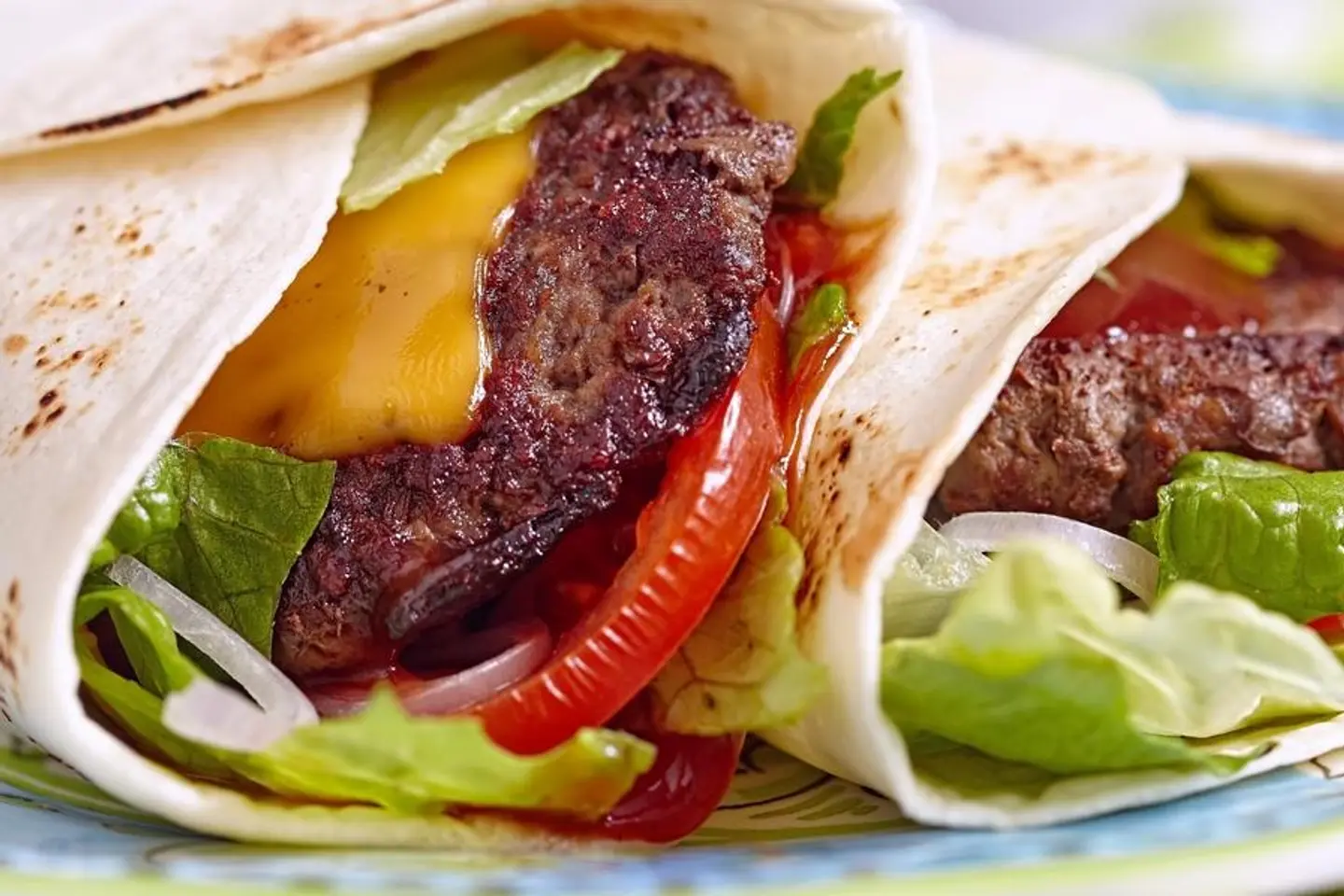 برجر زارا لحم