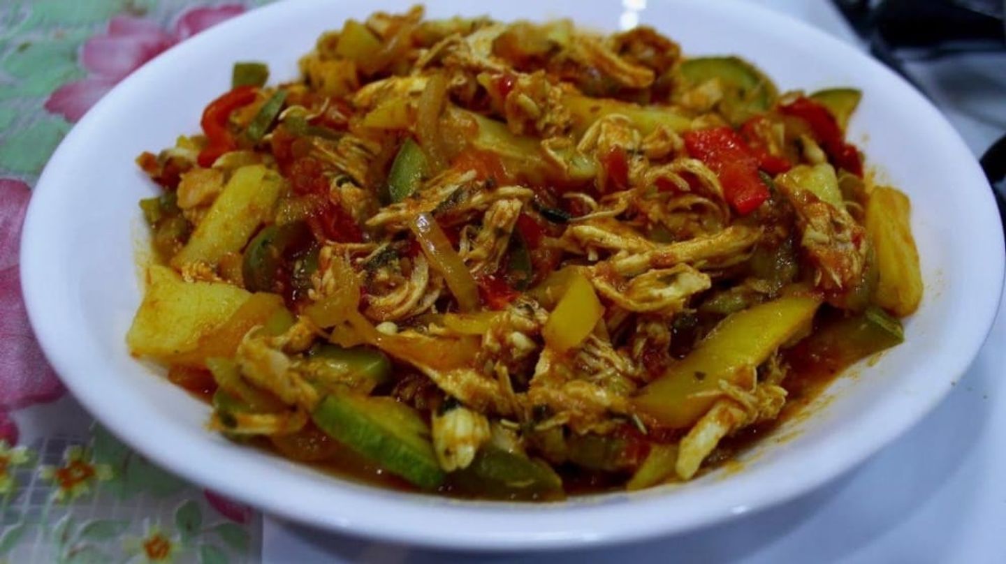 عقدة دجاج ربع