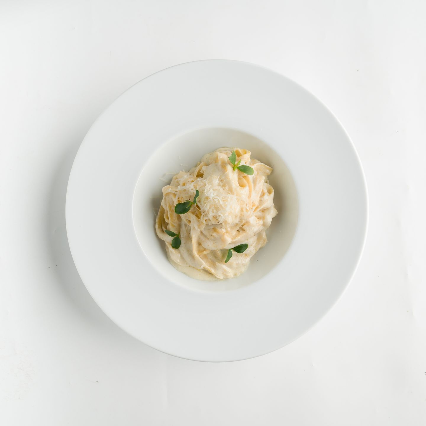 Fettuccine Alfredo (V.)