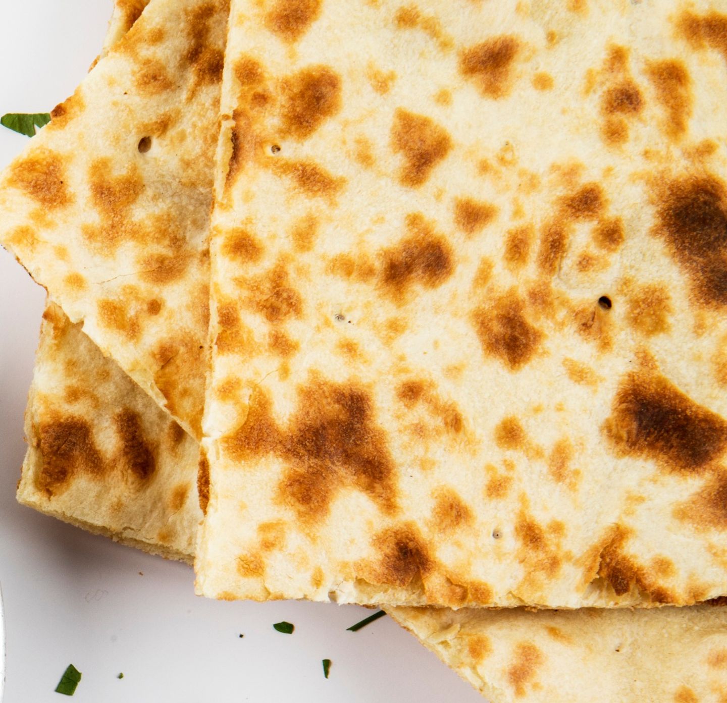خبز بالجبن