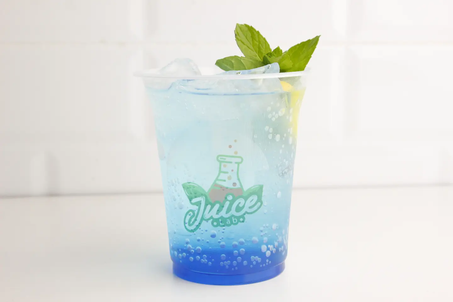 نحاس توت ازرق