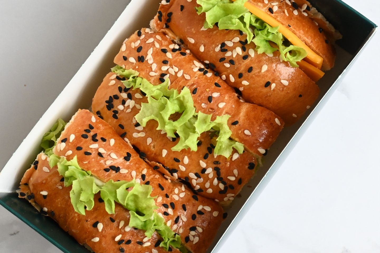 ميني بريوش ساندوتش ٣ قطع