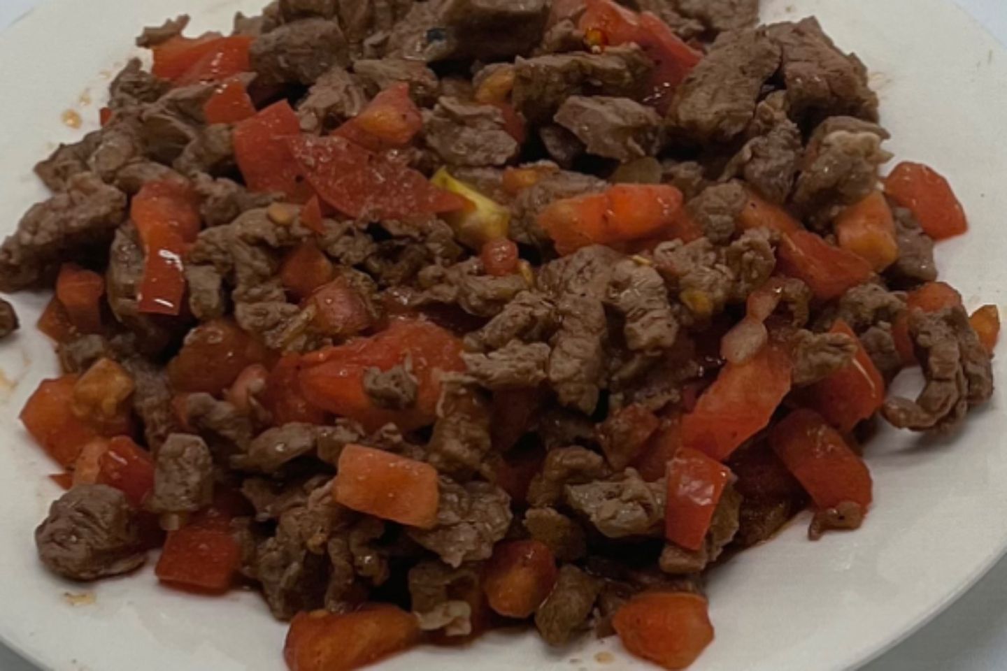 Meat With Tomatoes Hamsa