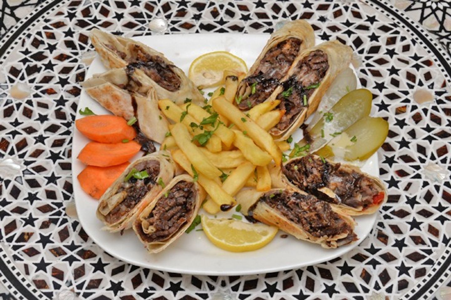 شاورما لحم عربي