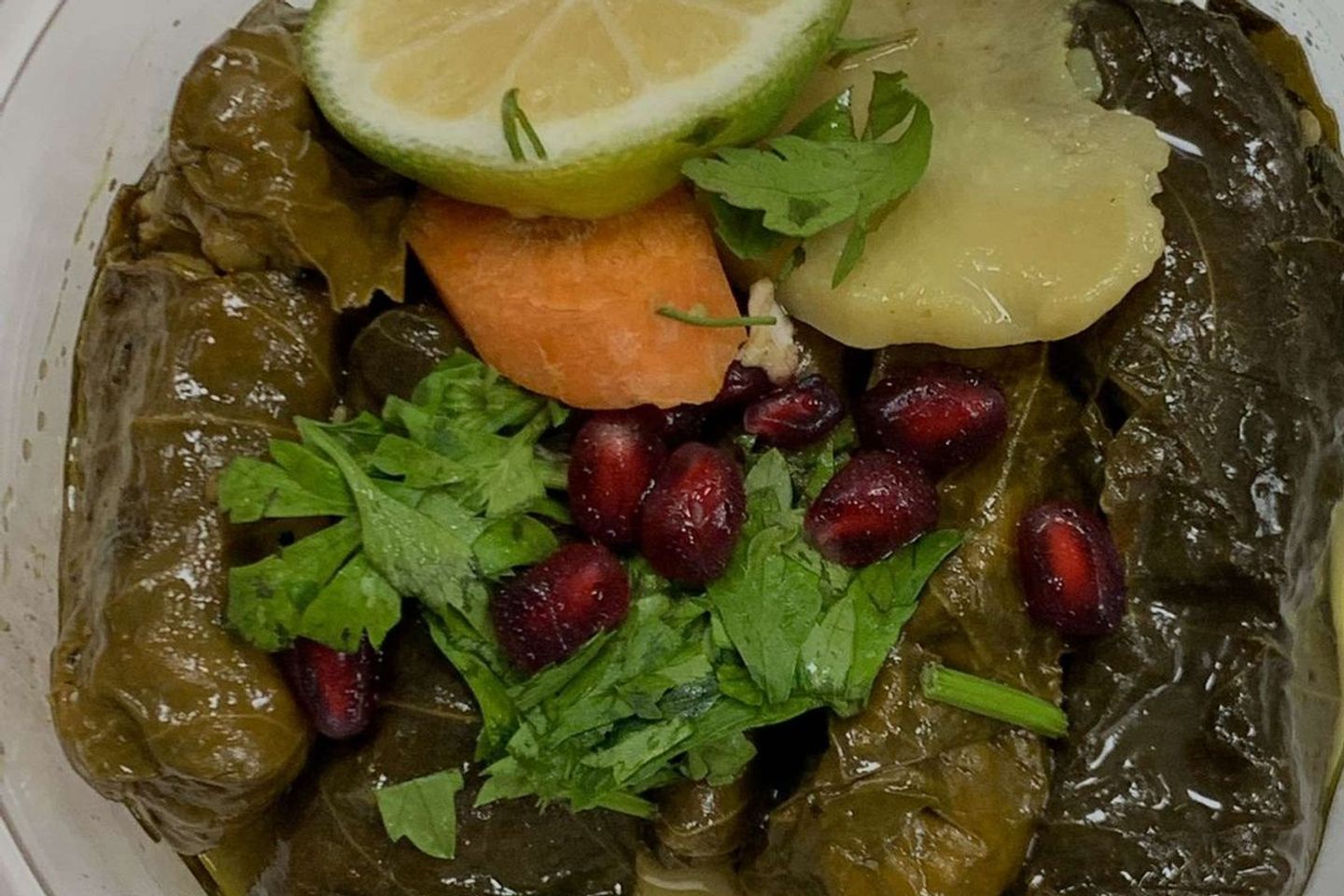 صحن ورق عنب