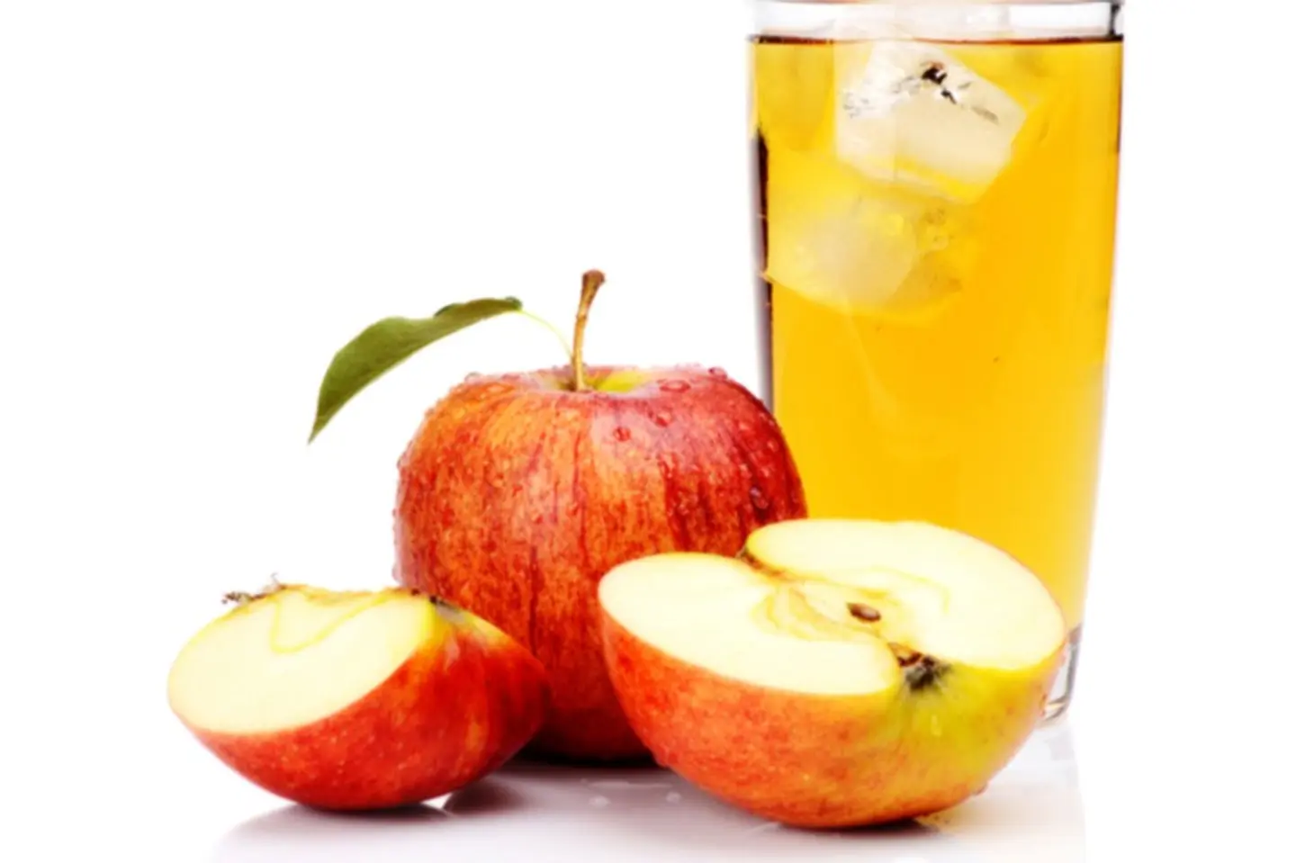 عصير تفاح طازج