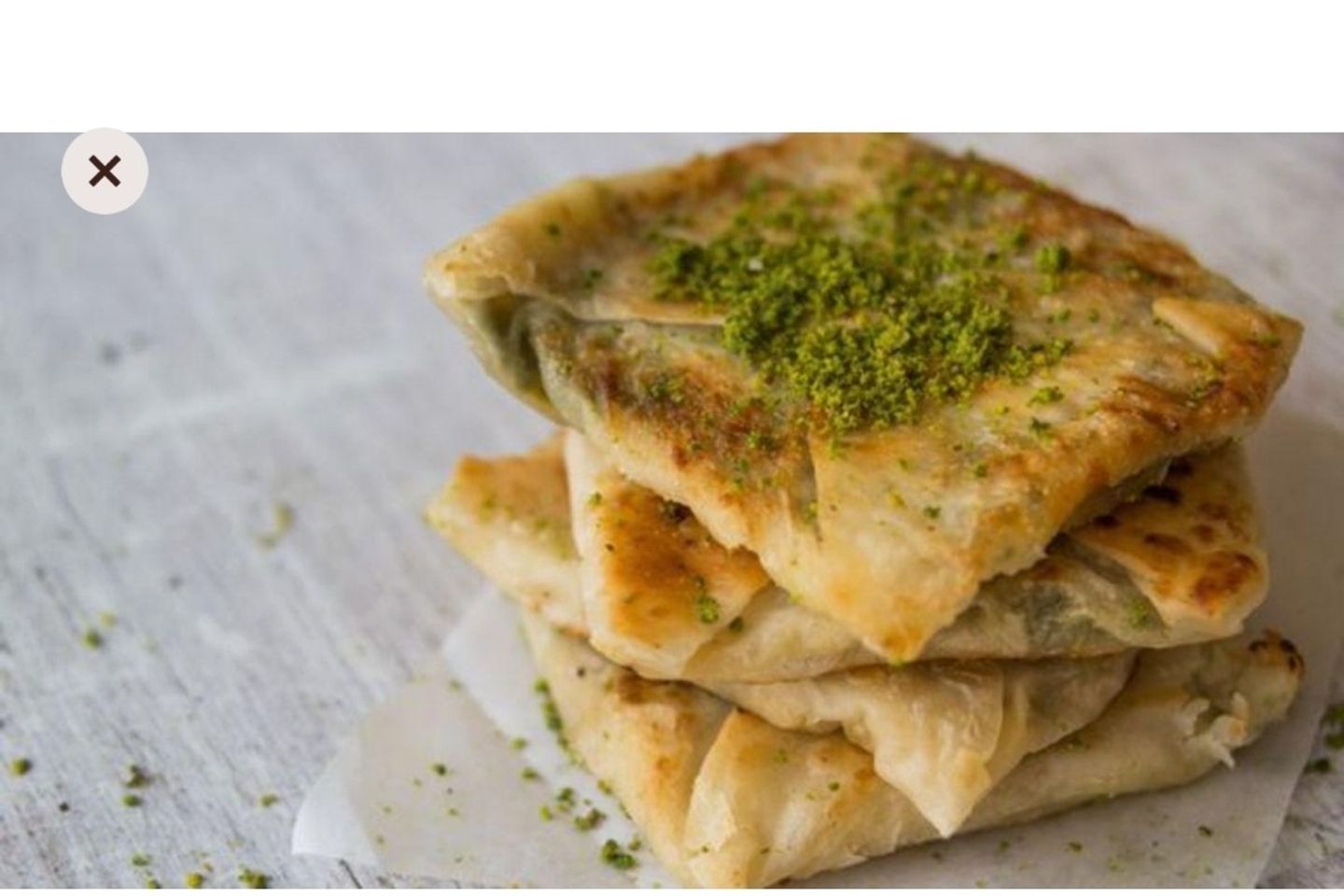 Mutbiq Hulw Mae Jubnih Alsaayil