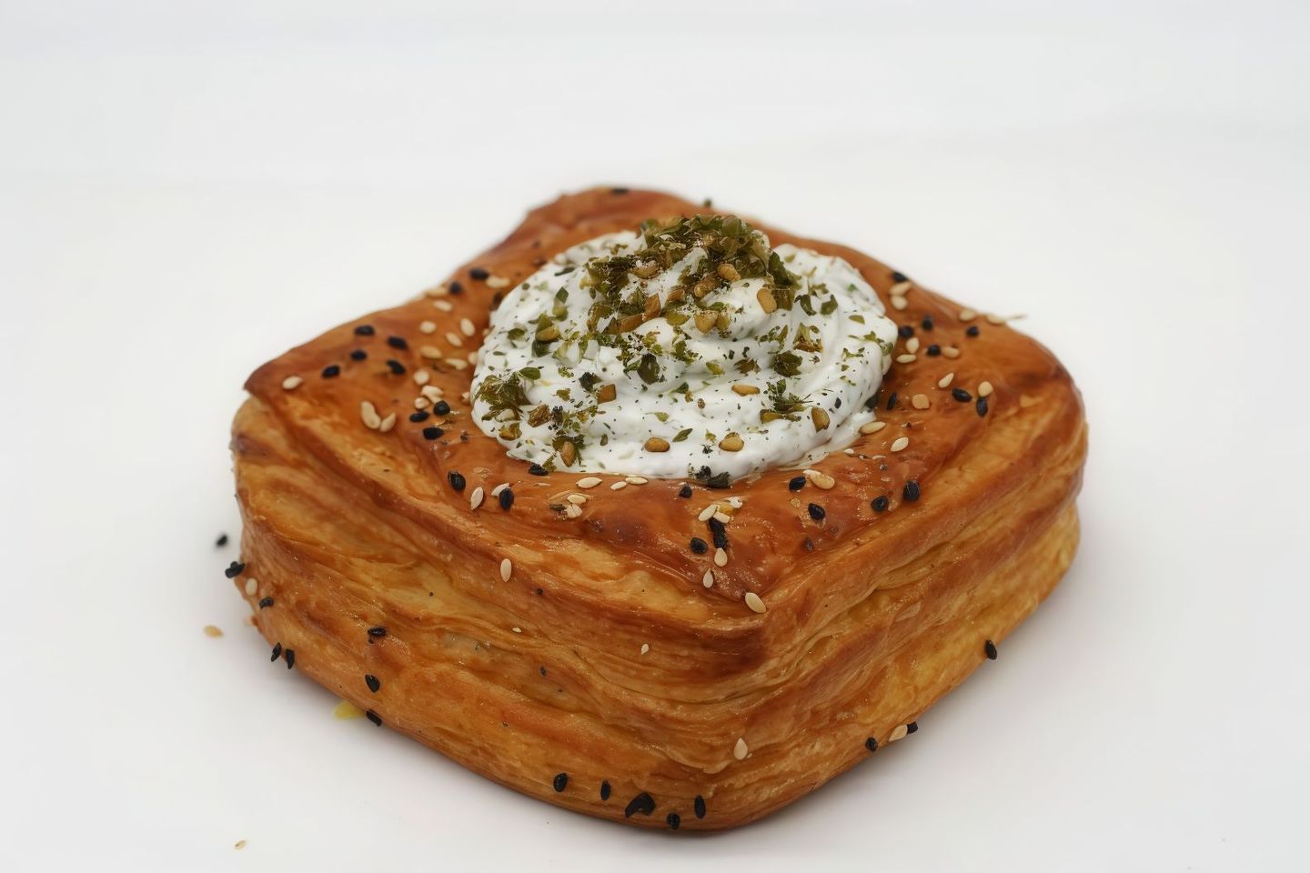 دانيش لبنة بالنعناع