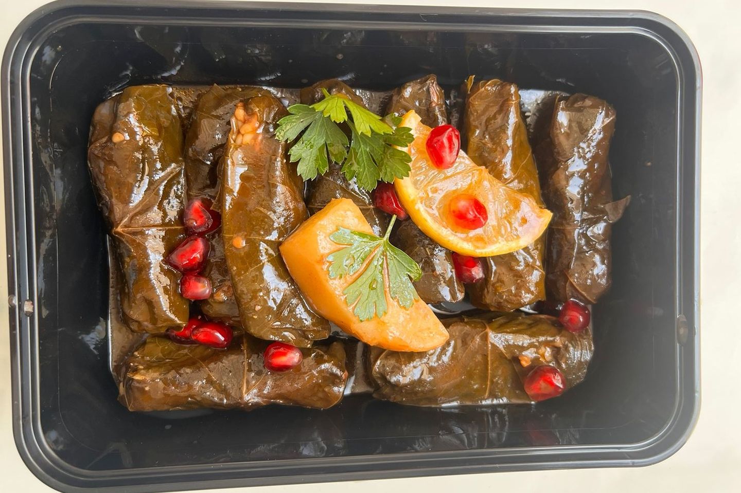 ورق عنب رويال بدبس الرمان صغير