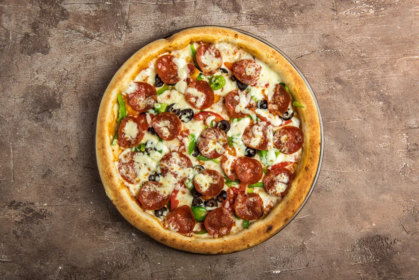 Pepperoni With Vegetables Pizza