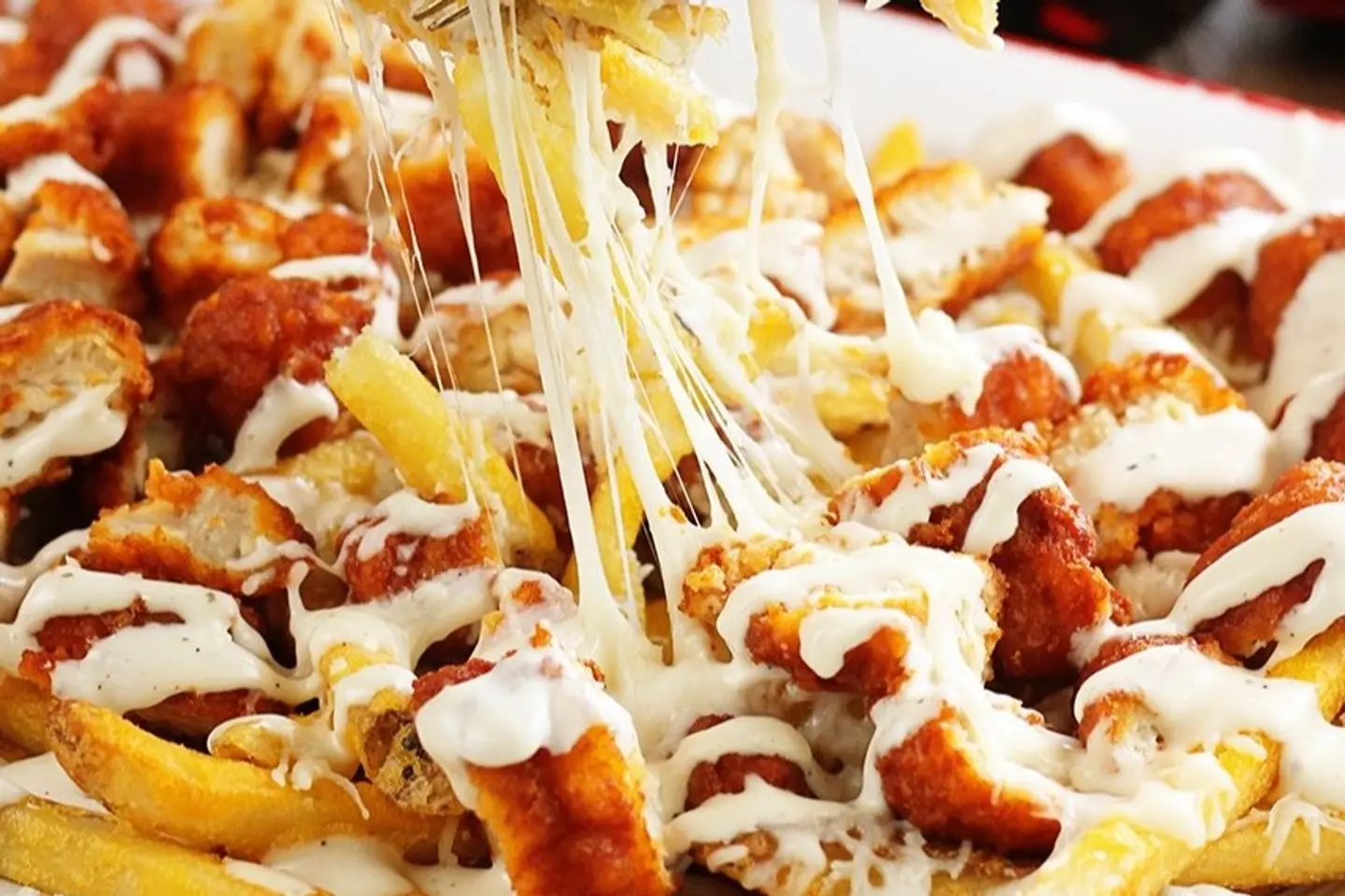 دجاج بالبطاطا والجبن