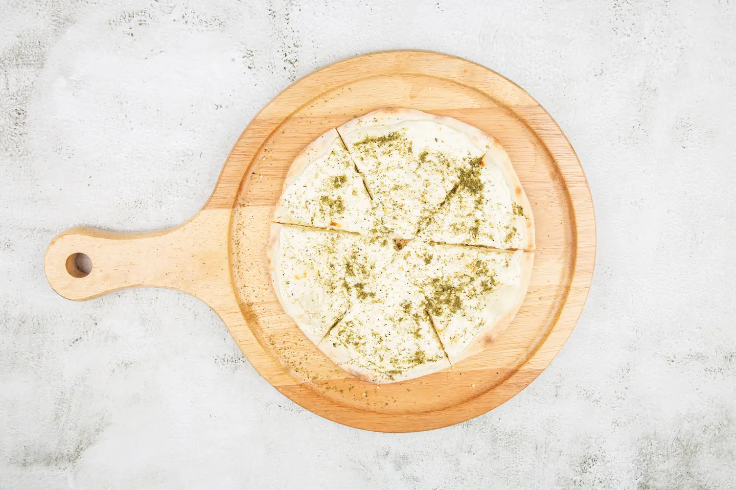 فطيرة لبنة زعتر