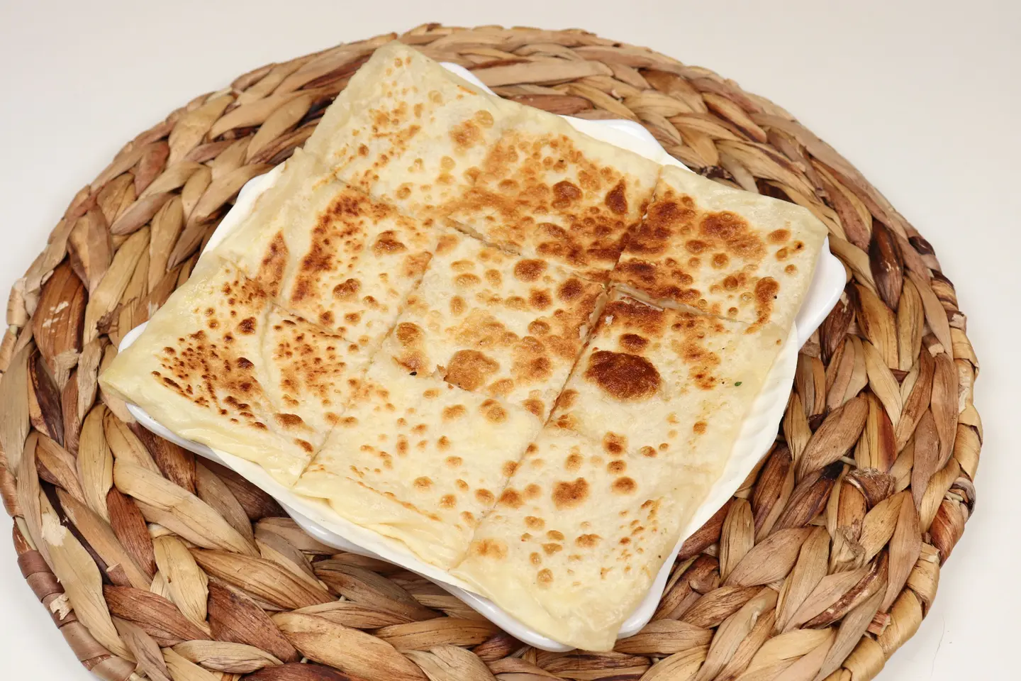 Cream Mutabbak