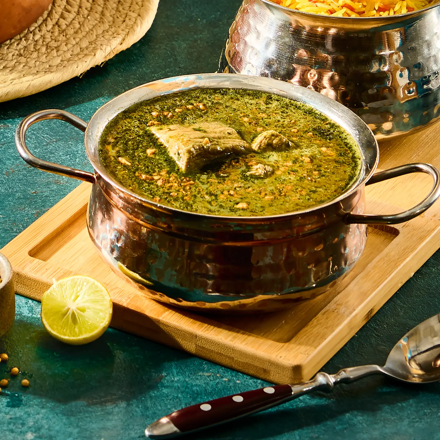 طاجن ملوخية باللحمه