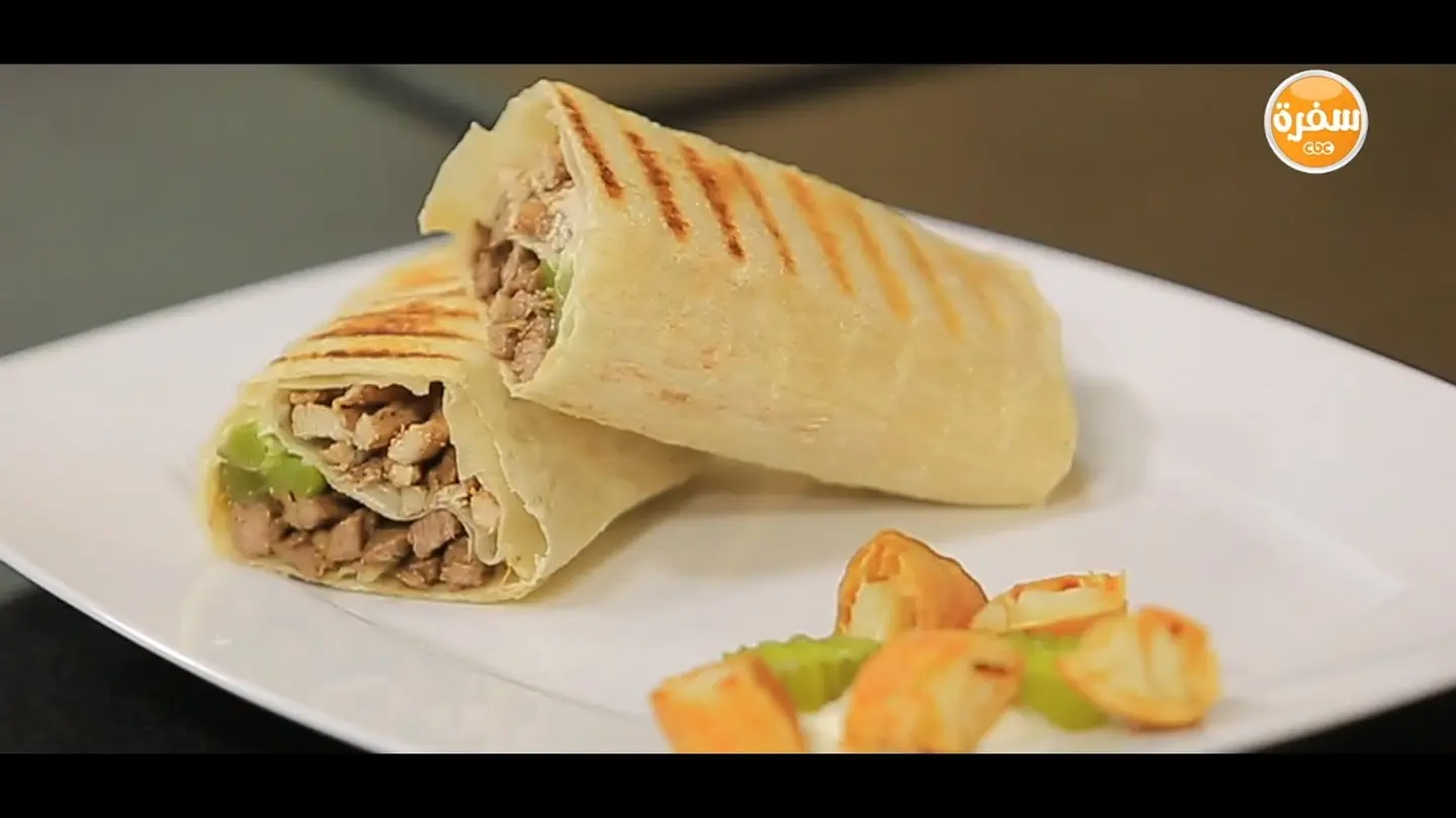 سندوتش شاورما صاروخ دجاج