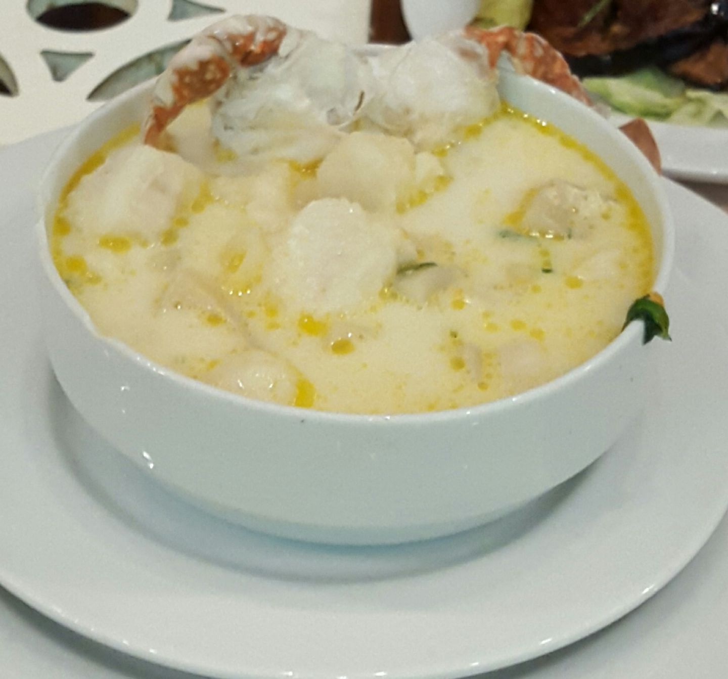 شوربة الماكولات البحرية