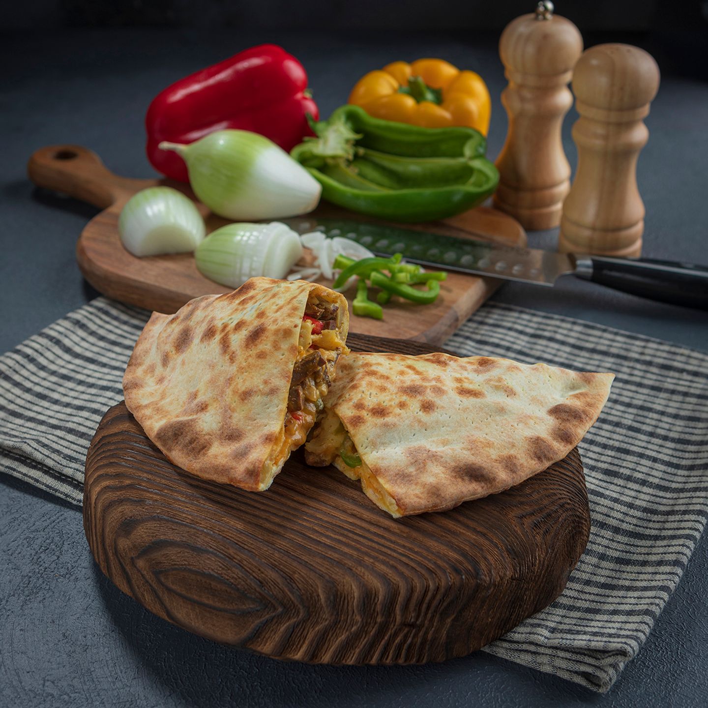 فطيرة لحم طازج