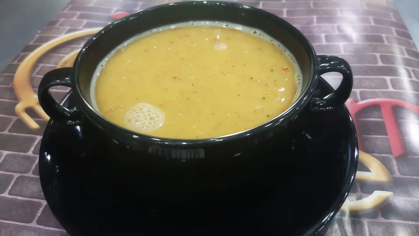 شوربة عدس