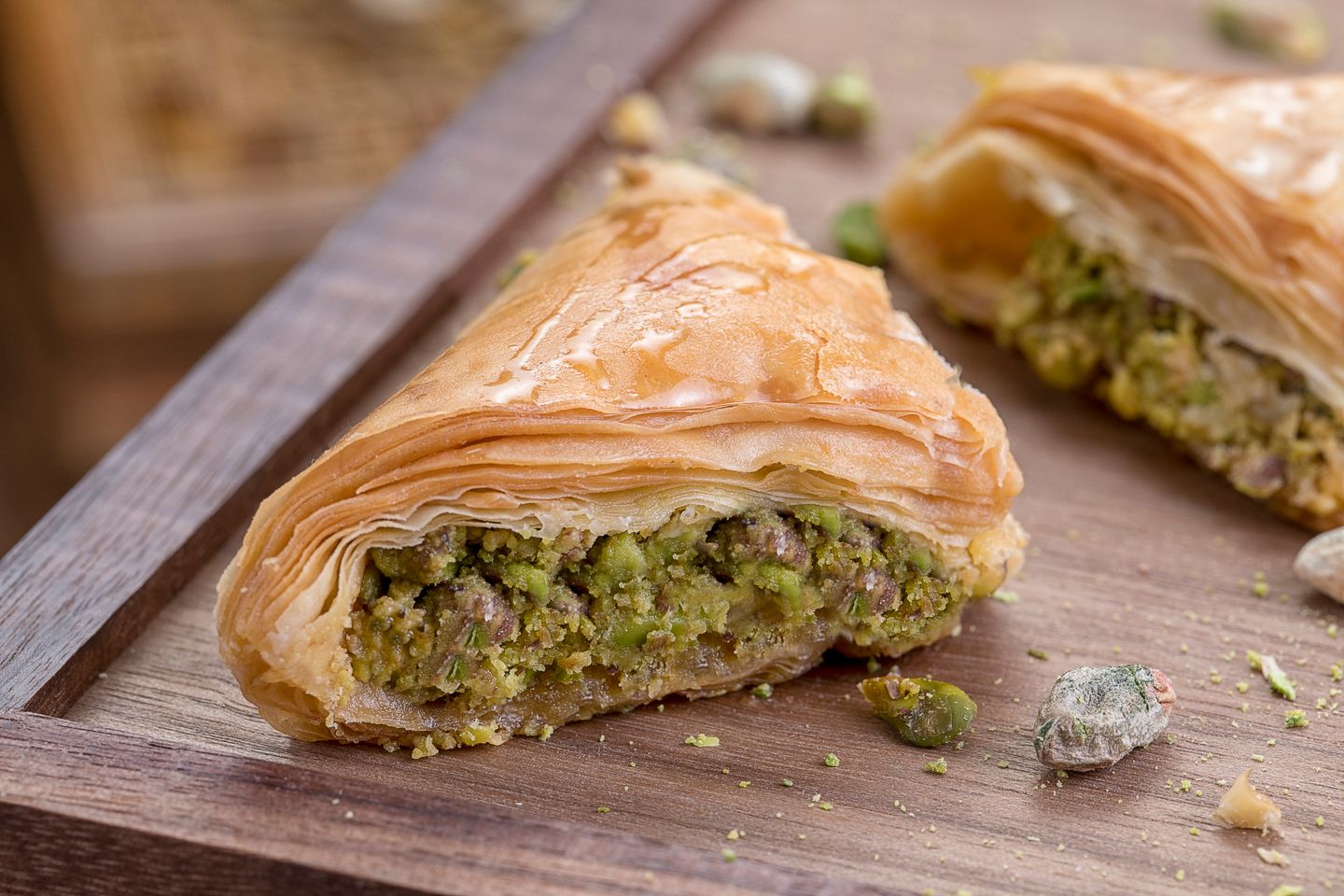 Warbat With Pistachios 1000 - 1 Kilo