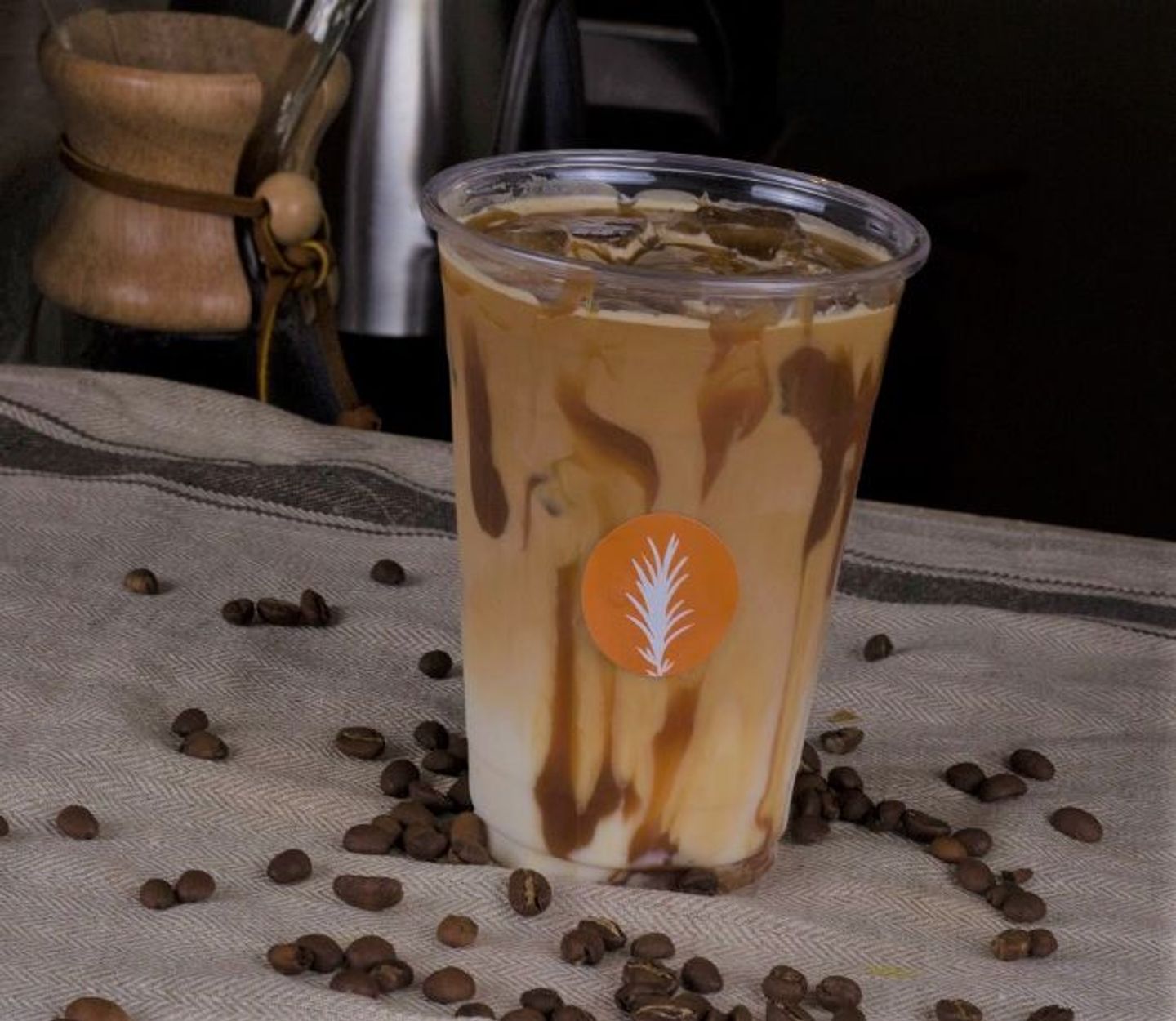 ايس زعفران لاتيه