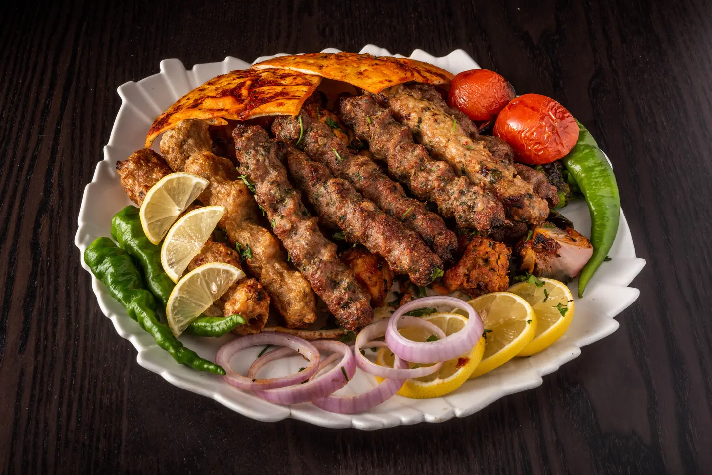 مشكل لحم مع الدجاج  - نفر