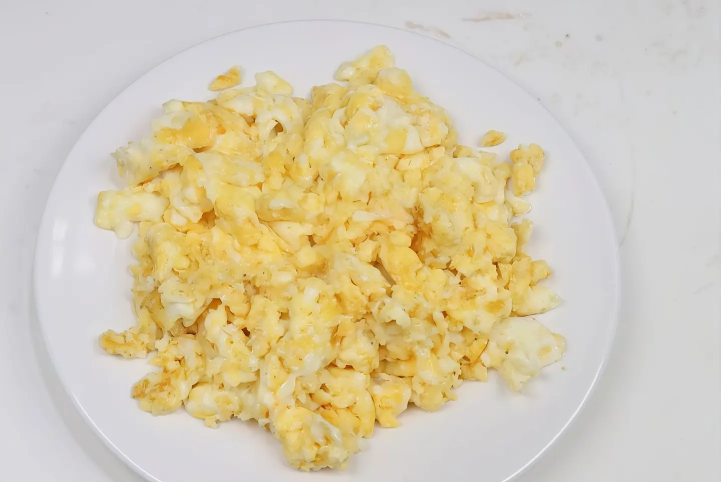 Fried Eggs With Cheese