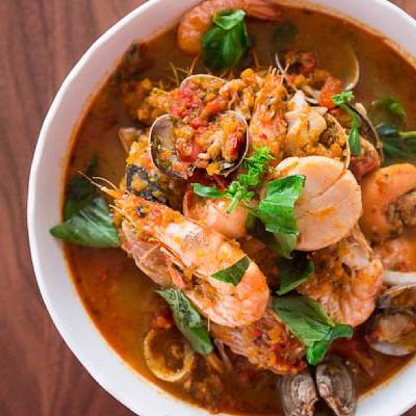 شوربة ثمار البحر