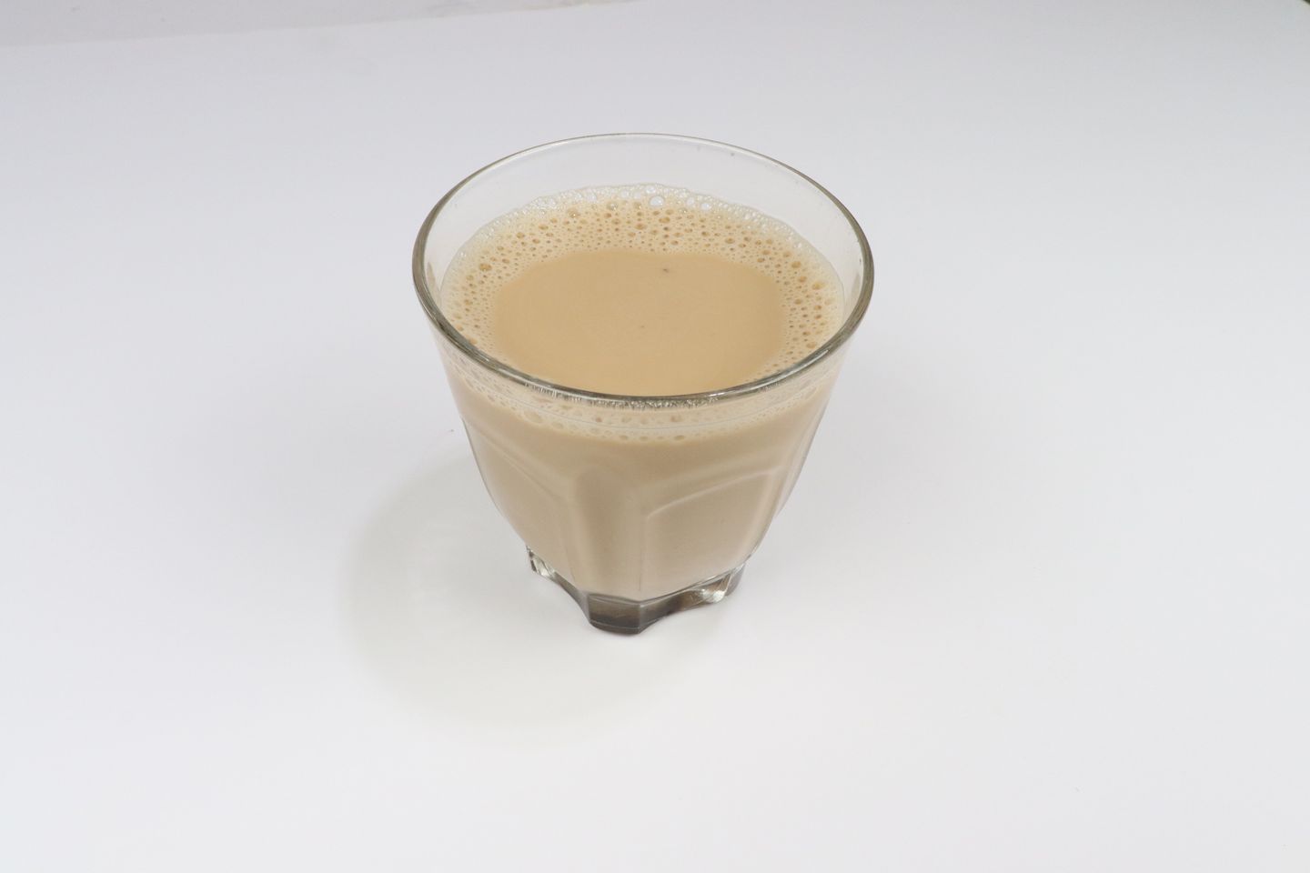 شاي بالحليب