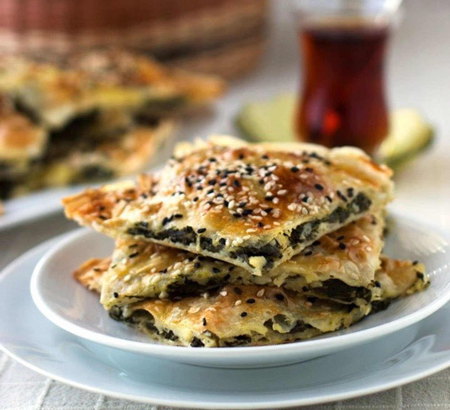 سبانخ جبنة