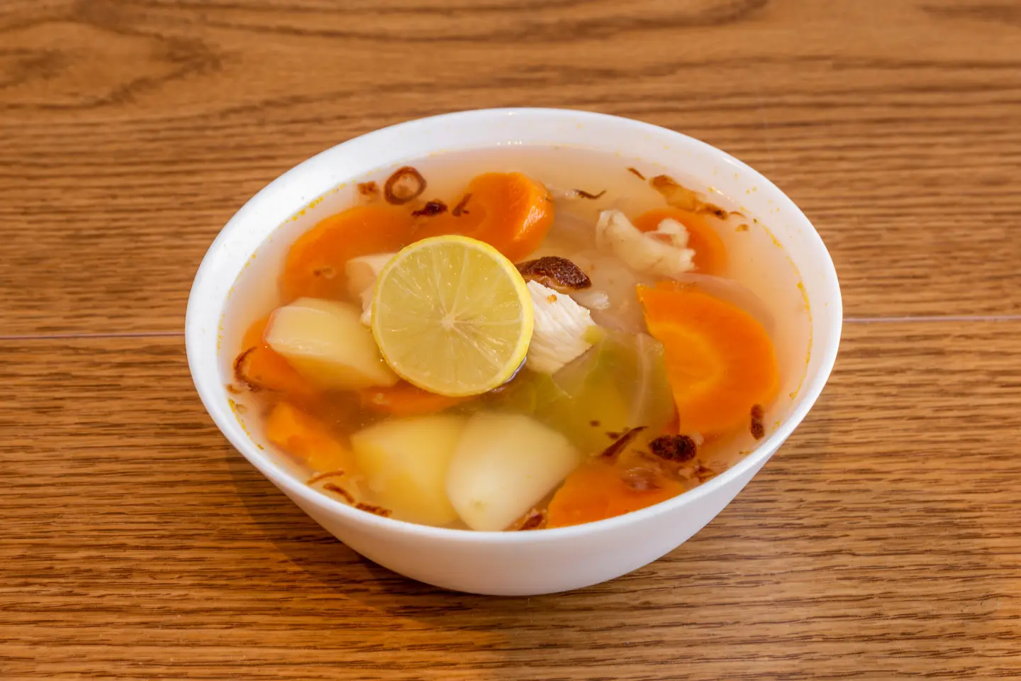 شوربة مع الخضار
