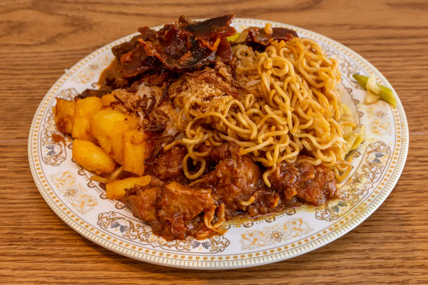 صحن مشكل صغير
