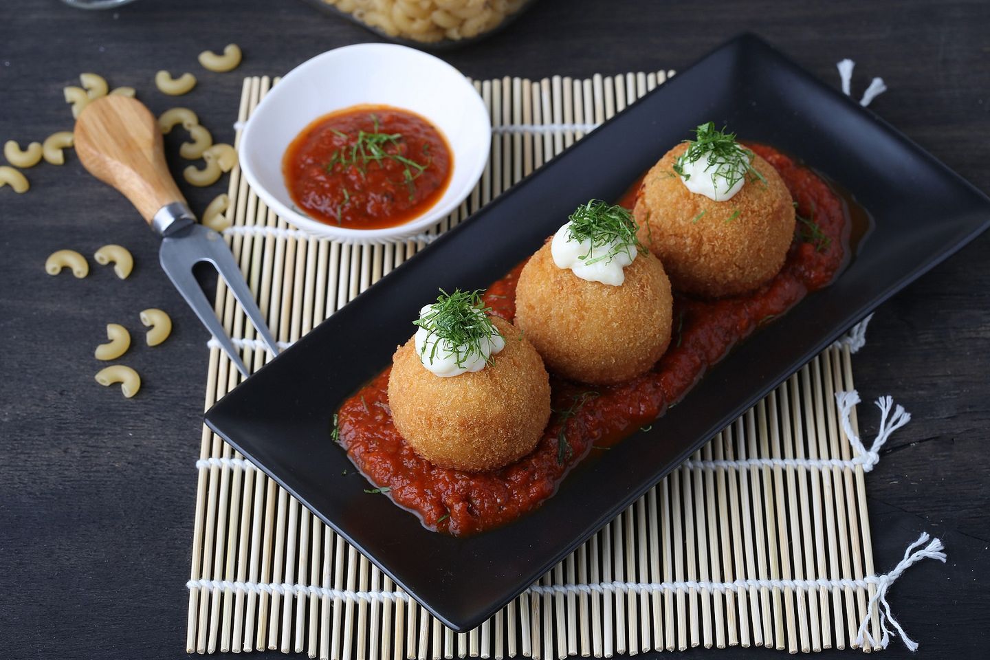 Macaroni Balls