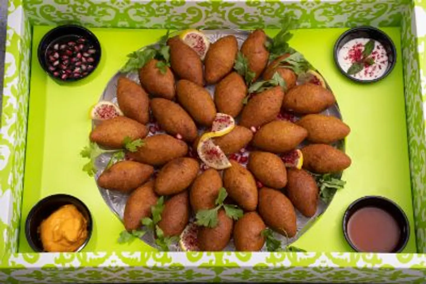 لو دولماز بوكس كبه