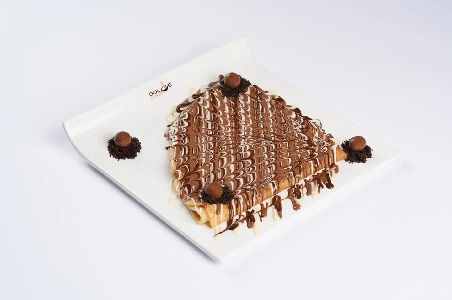 Dolce Crepe With Belgian Chocolate