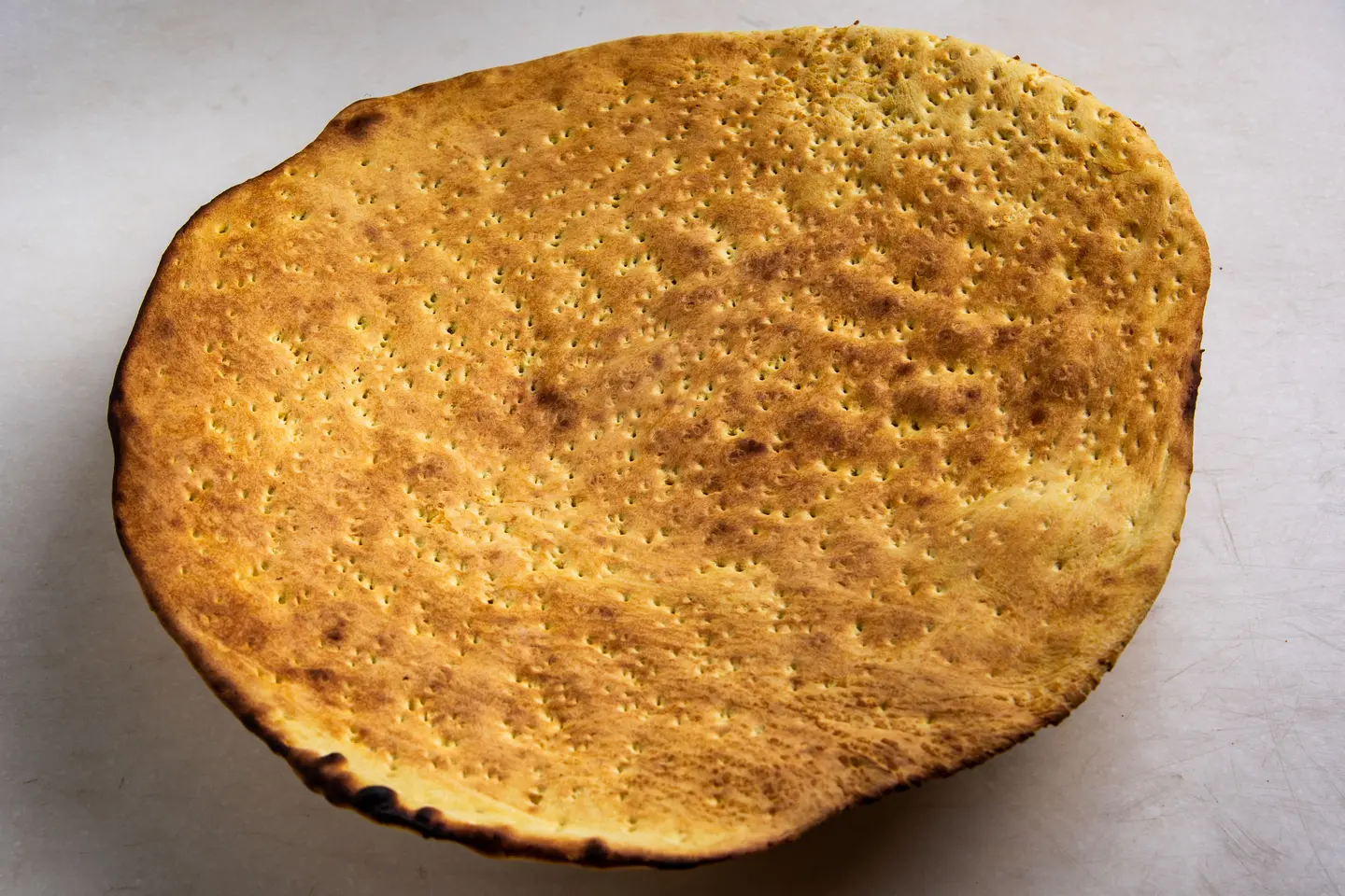 Tamis With Biscuits Bread
