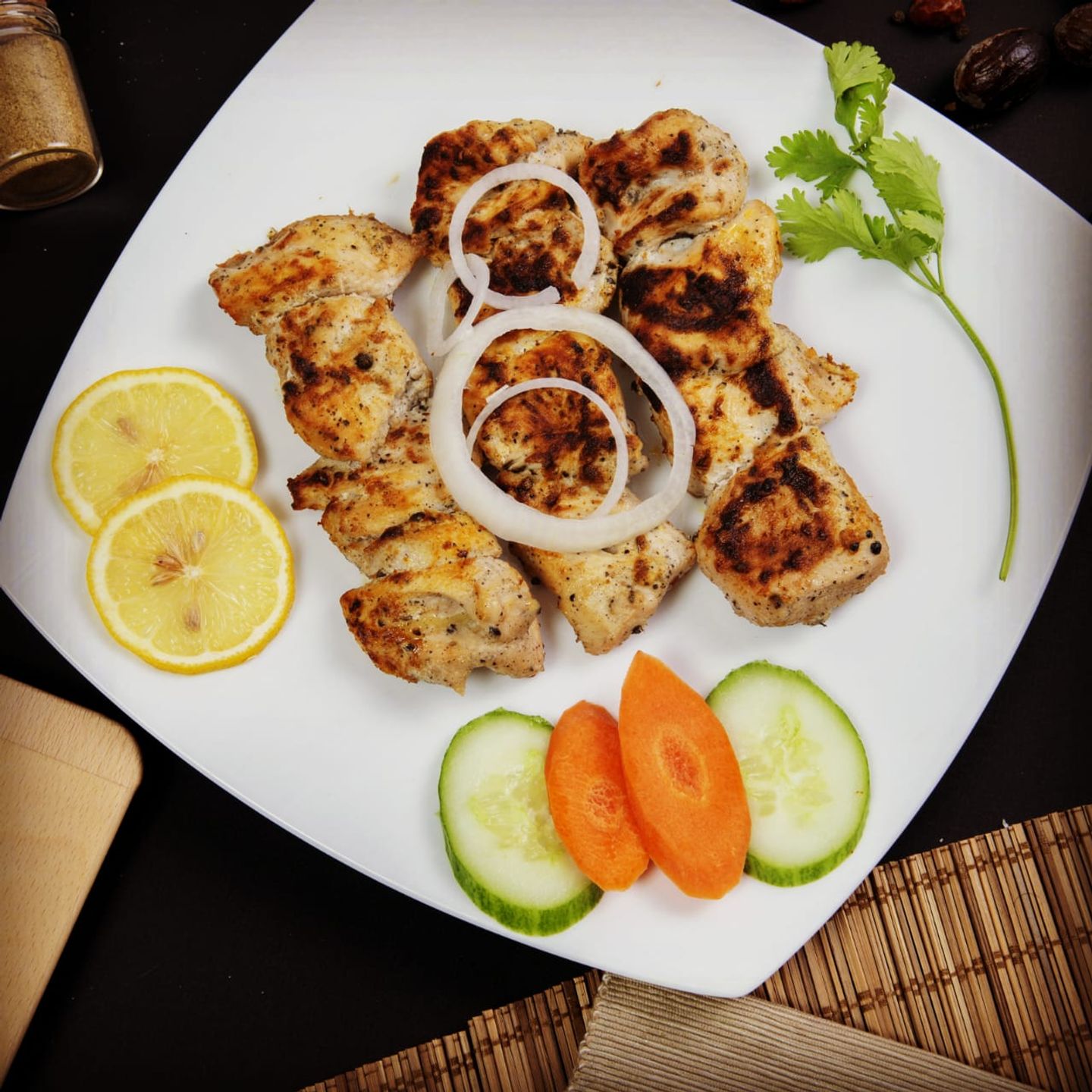 دجاج مالي