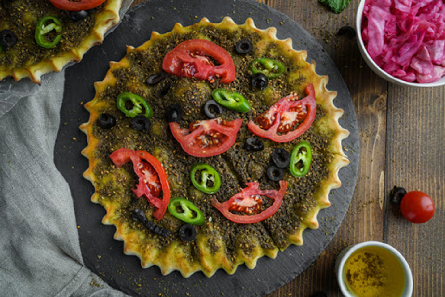 Zaatar With Vegetables Pie