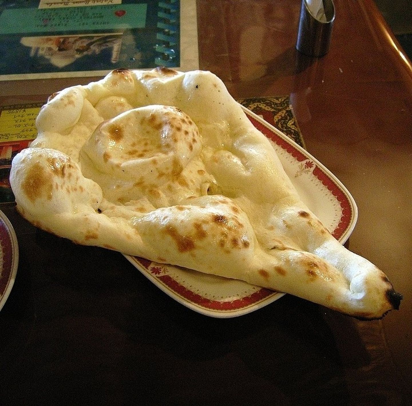 خبز نان سادة