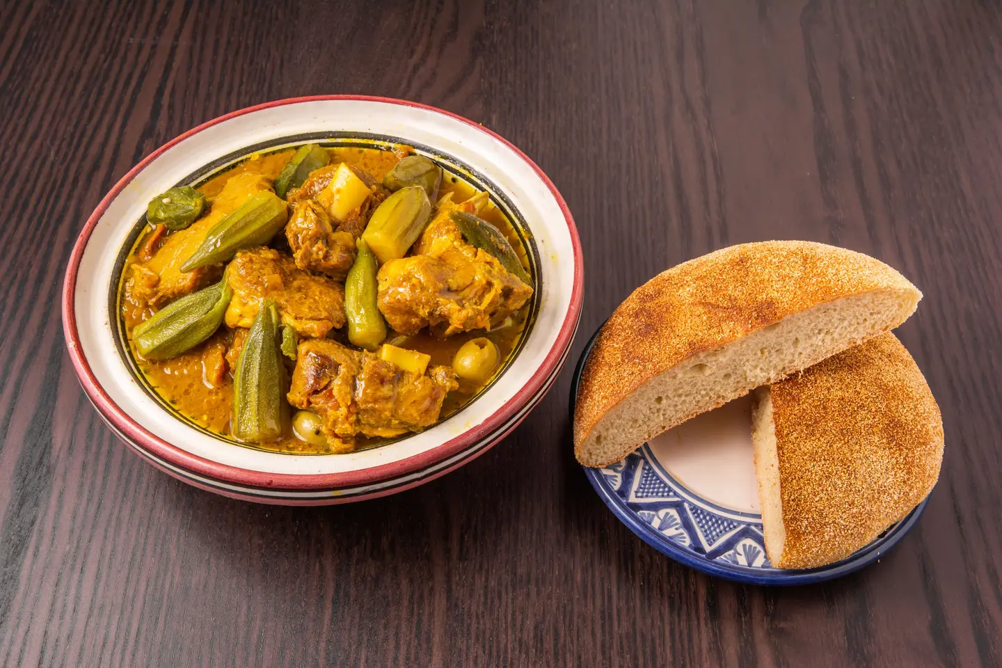طاجن غنم بالبامية