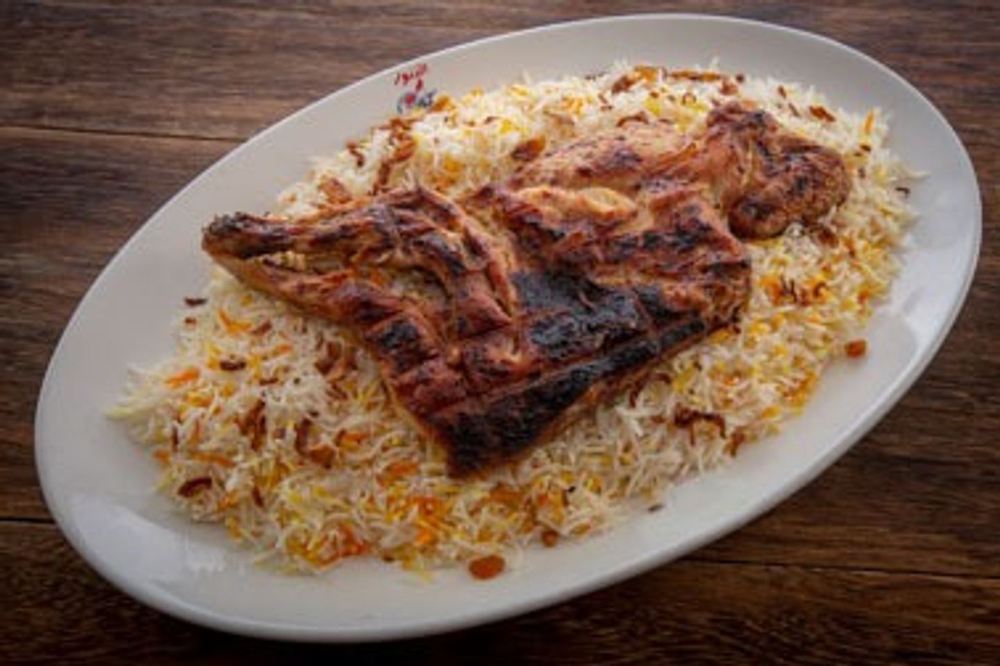 دجاج مشوي على الفحم صغير