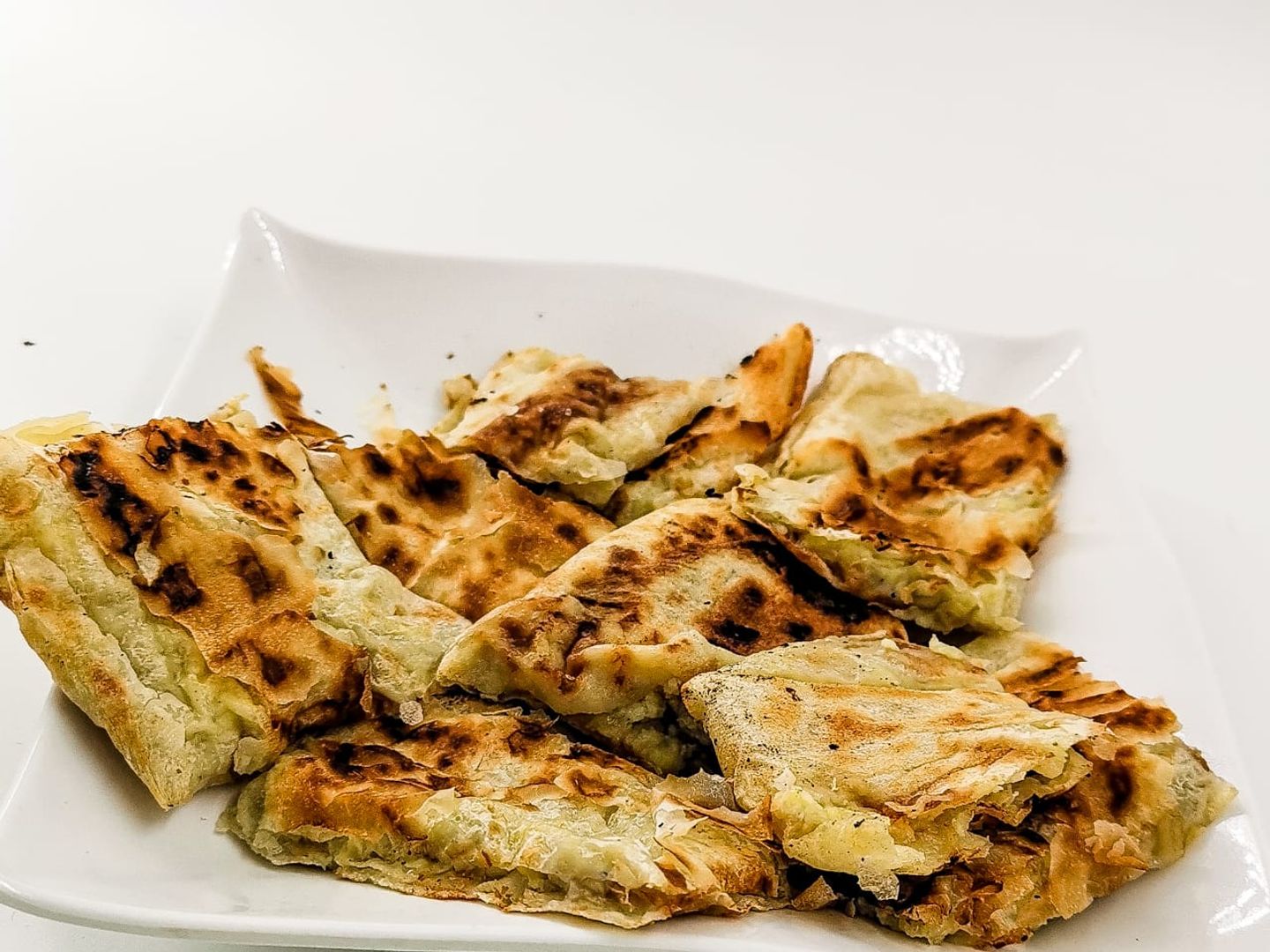 مطبق حلو مشكل