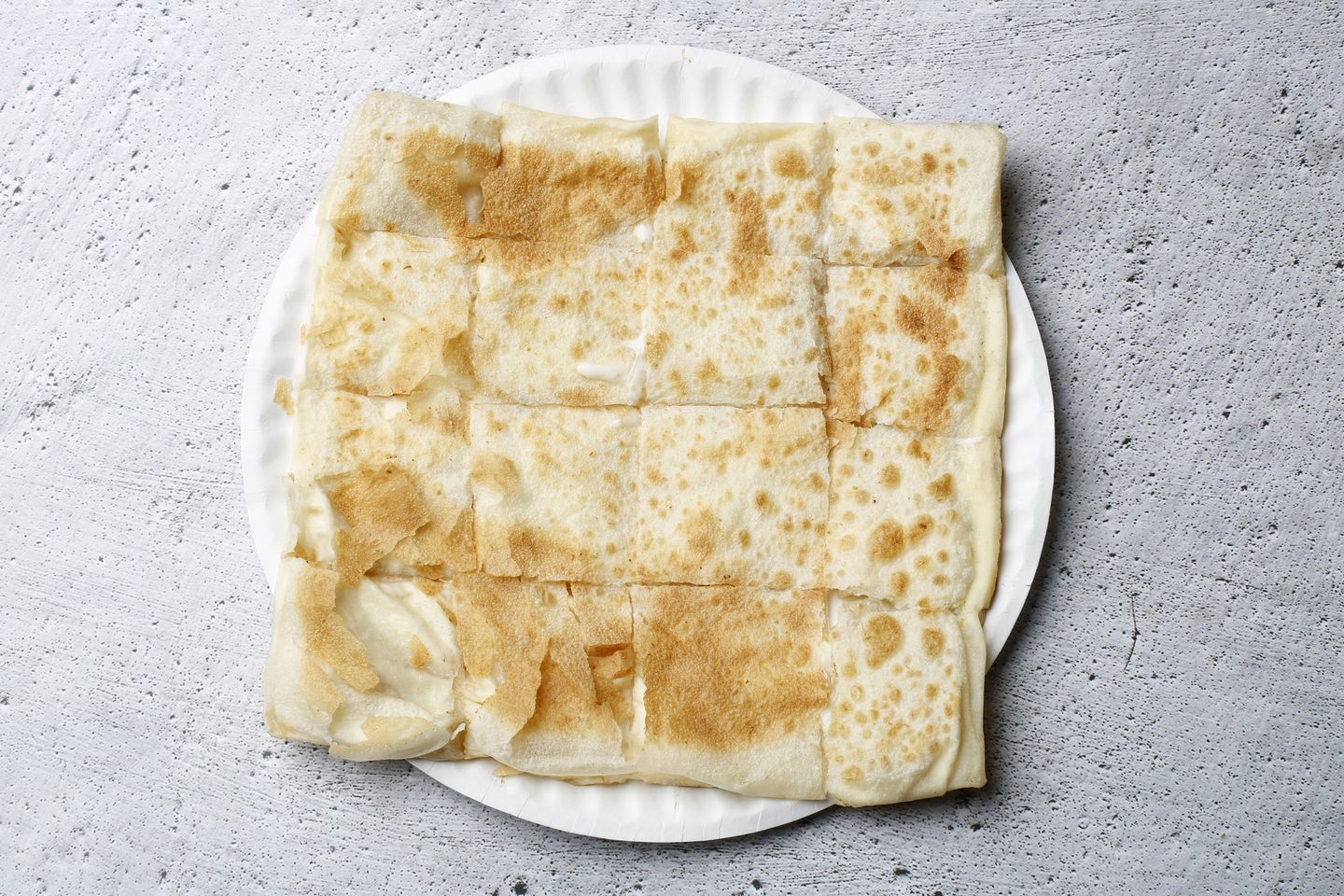 مطبق بالفرن