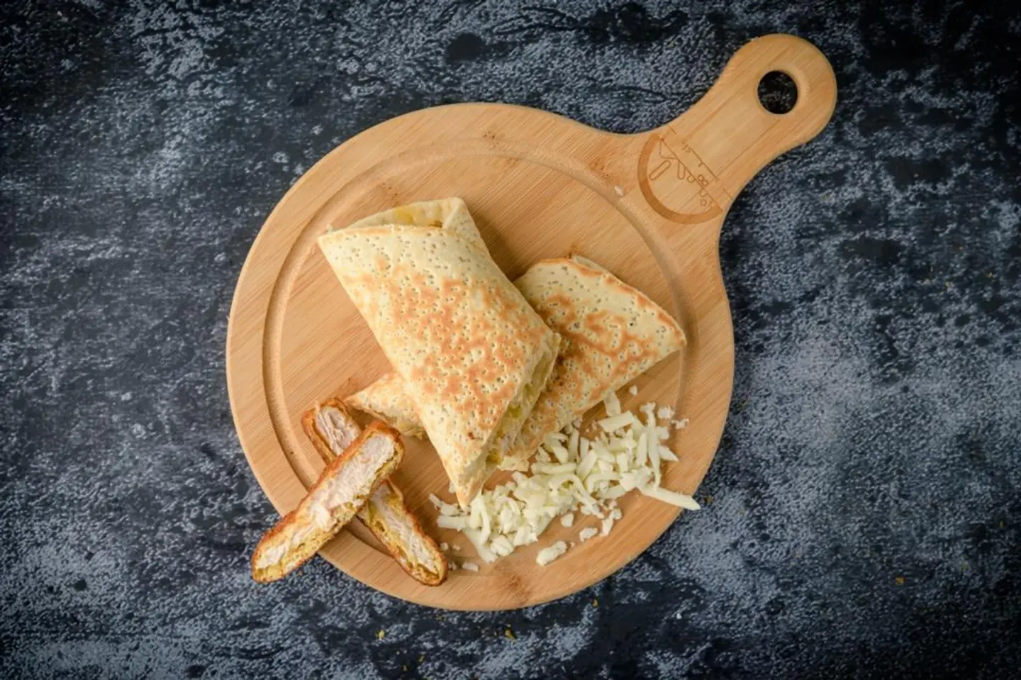 دجاج بالجبن صاج