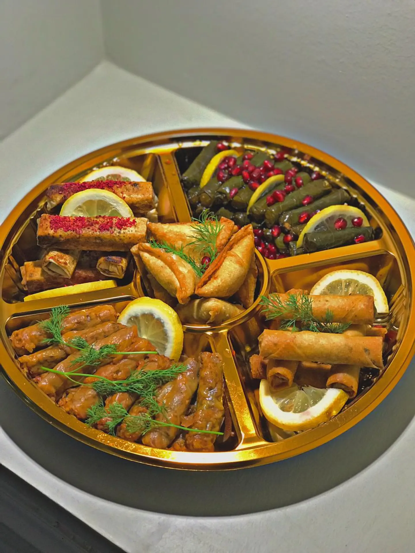 بوكس ورق عنب عائلي