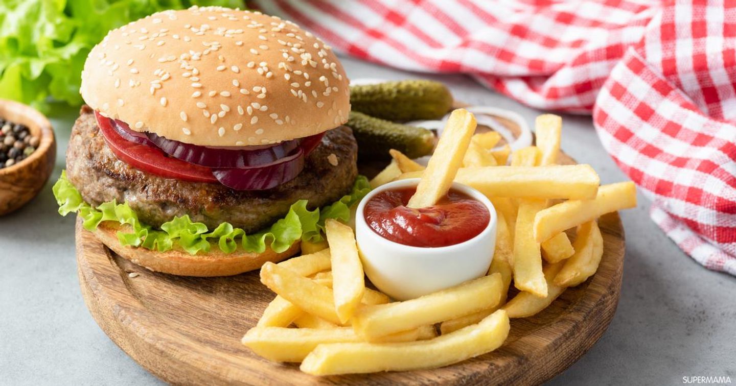 Beef Burger With Fries And Pepsi