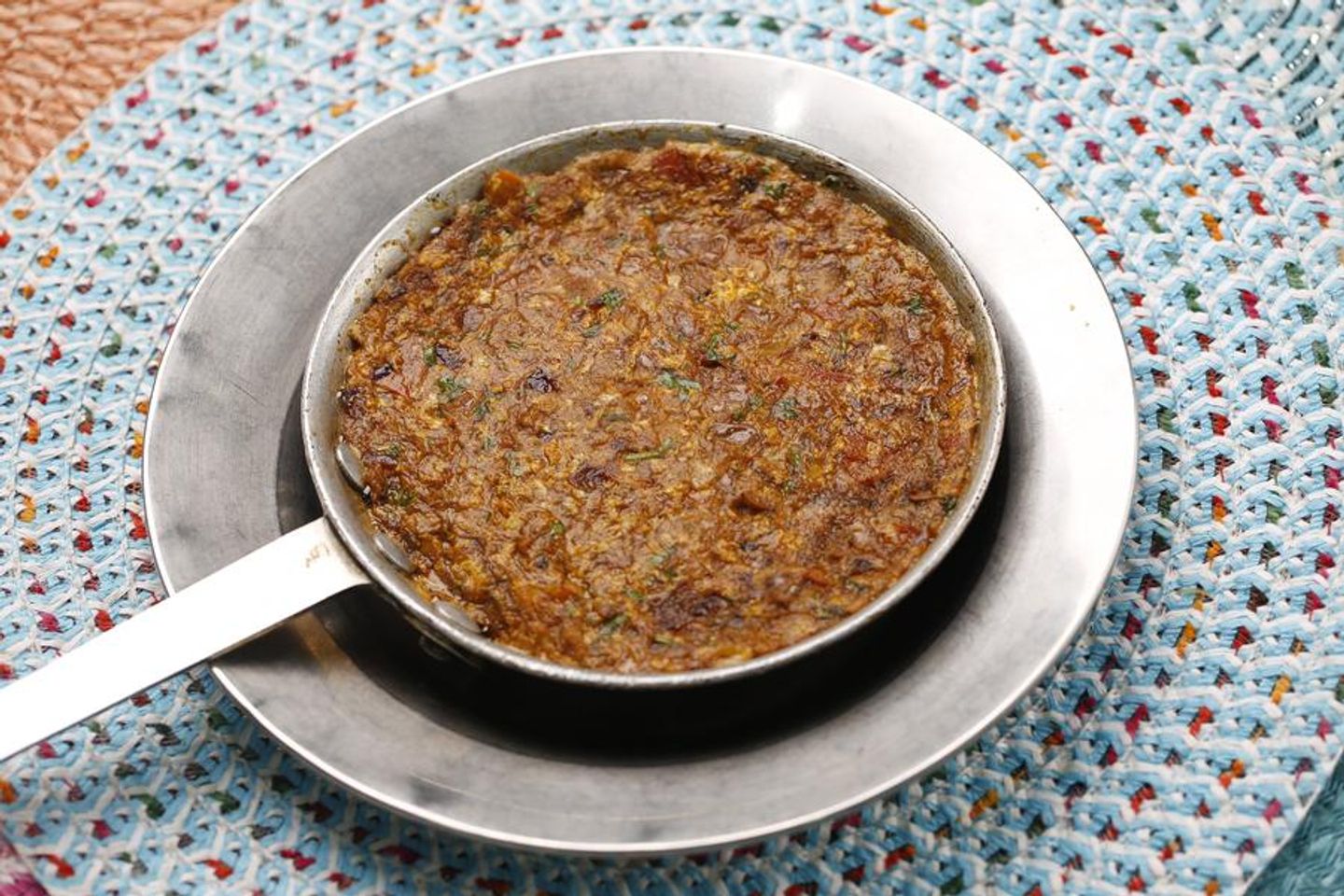 تونة مع بازلاء