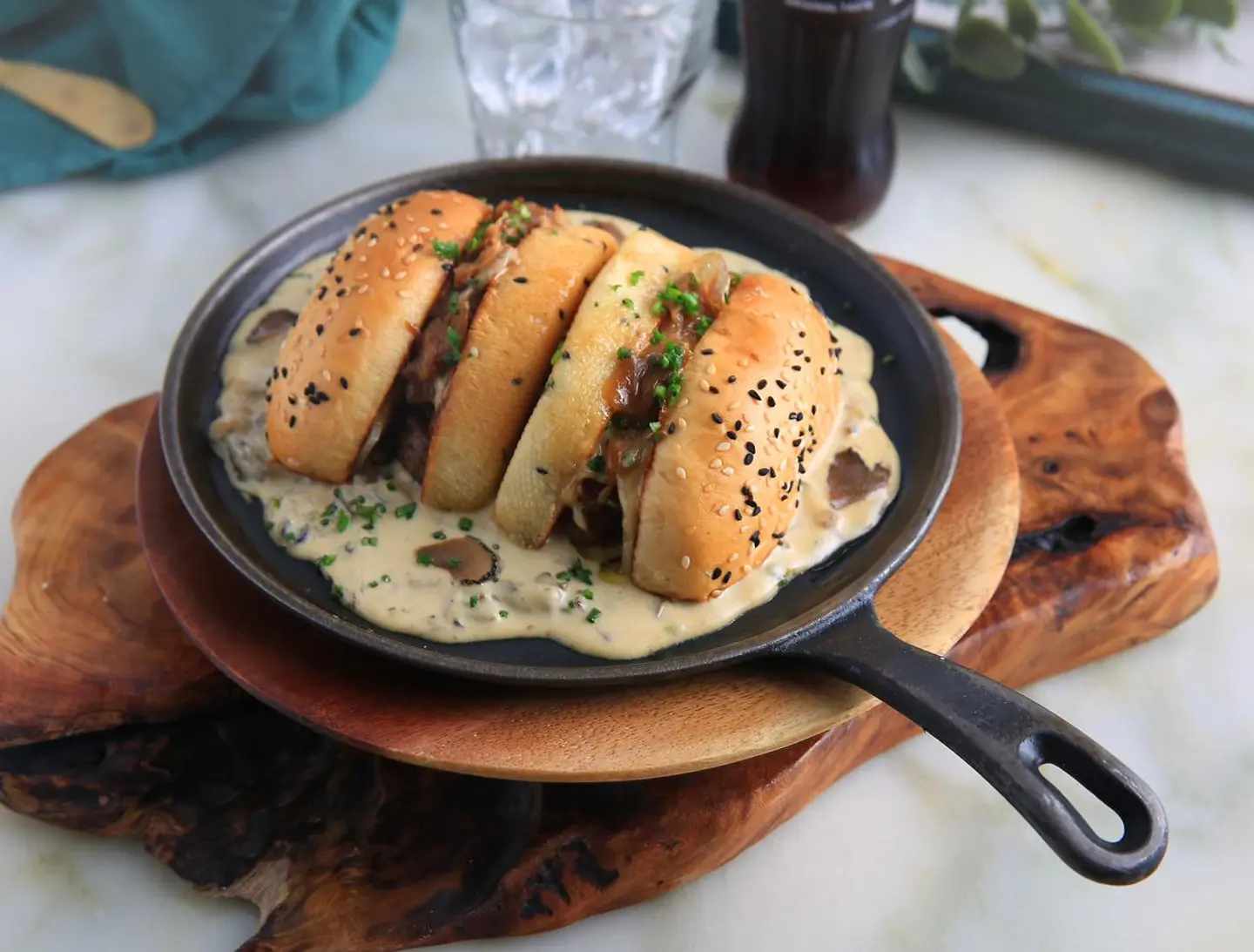 Truffle Dip Burger